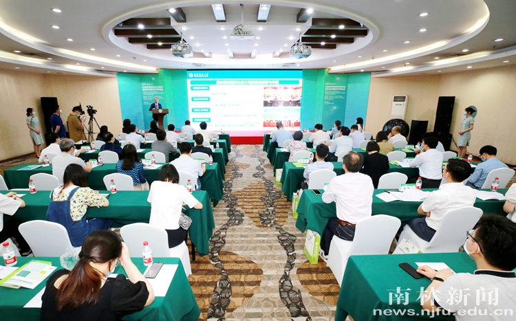 1_633541.会场_副本